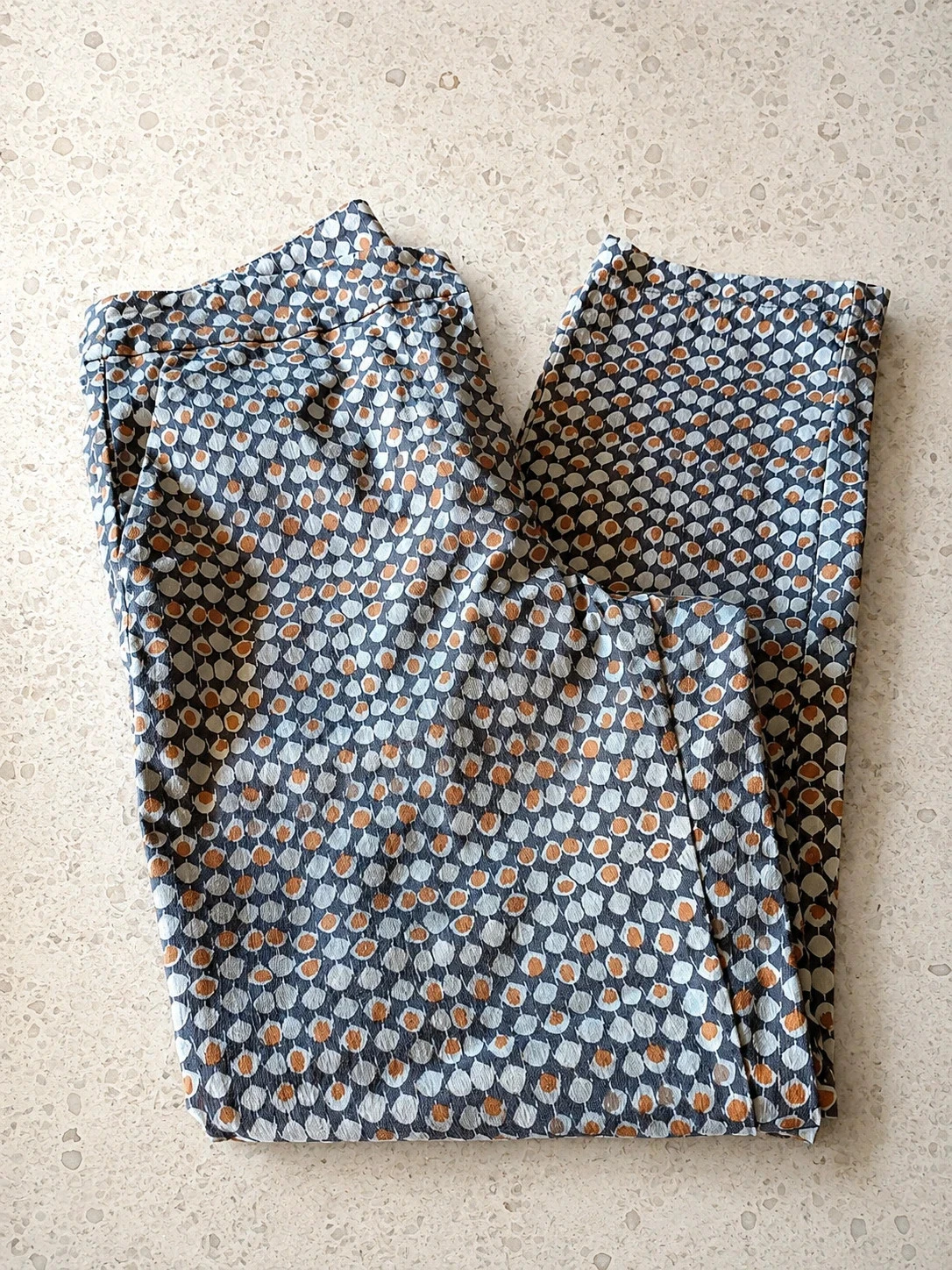 Pantalon vintage femme motifs blancs, bruns et orange taille 38